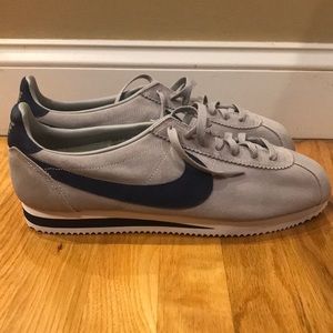 BRAND NEW MENS NIKE ID SNEAKERS